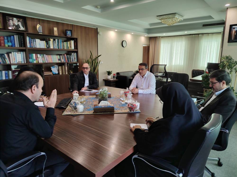 دیدار معاون رییس جمهور با نصیرپور